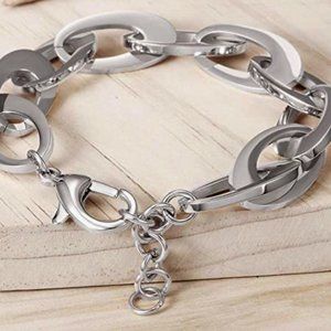 Statement stainless steel oval link bracelet
